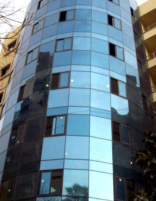 مبني الاحرار